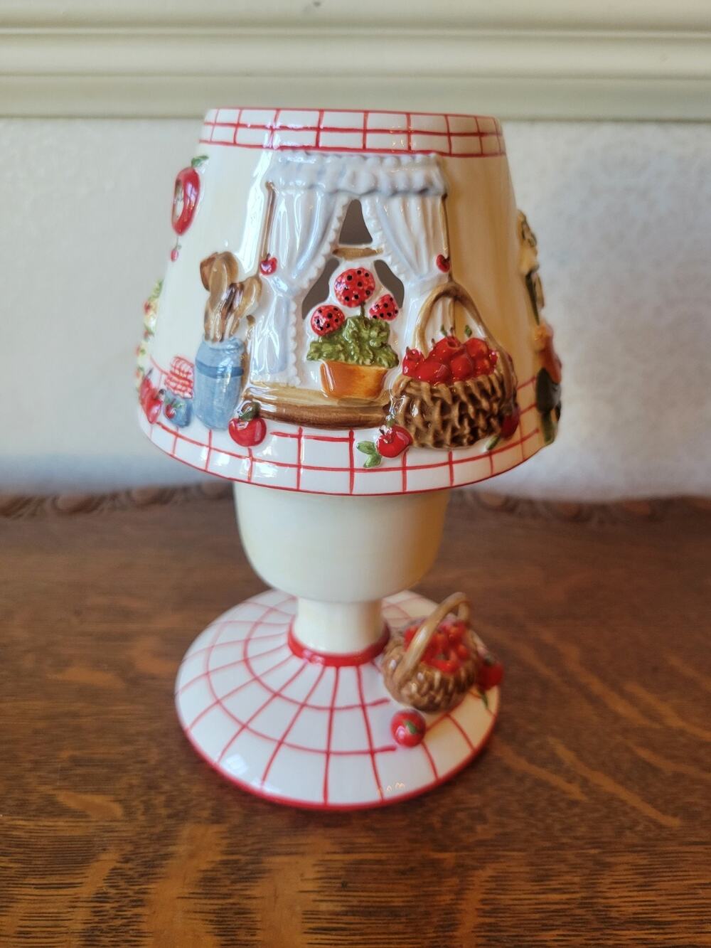 Vintage 2005 Waxcessories Apple Kitchen Ceramic Votive Candle Lamp Shade Set EUC